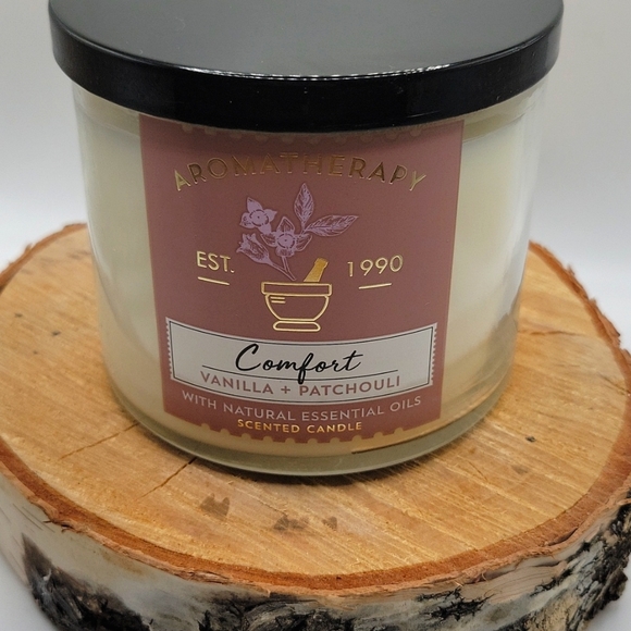 Bath & Body Works Other Nwt Bath Body Works Comfort Candle Poshmark